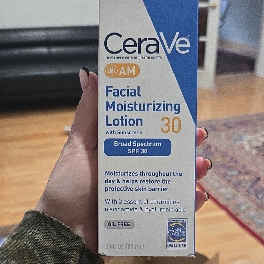 rave AM Facial Moisturizing Lotion SPF